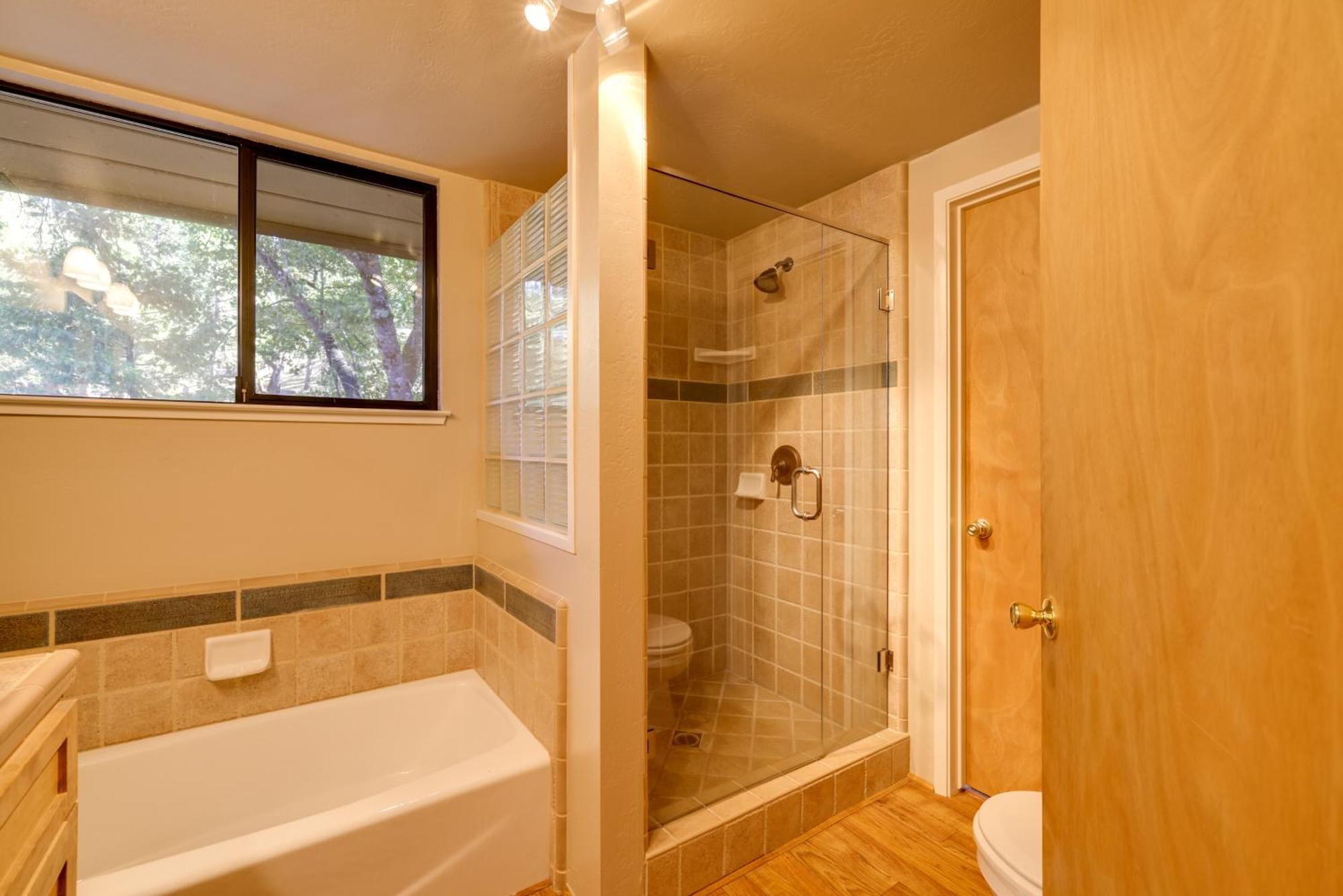 Spacious Groveland Cabin With Wraparound Deck! Extérieur photo