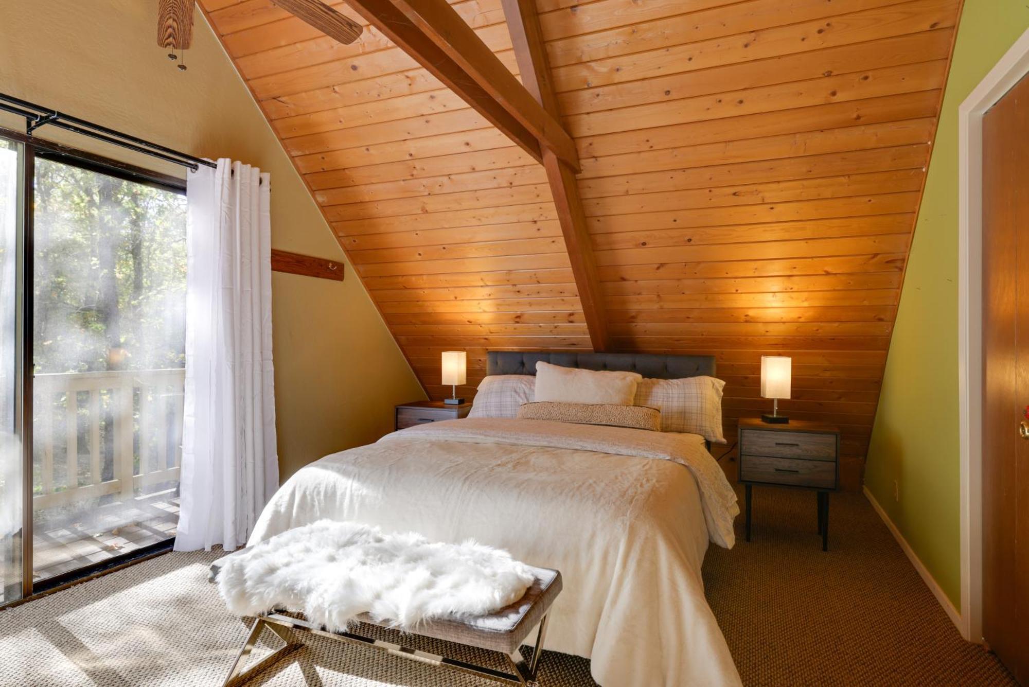 Spacious Groveland Cabin With Wraparound Deck! Extérieur photo