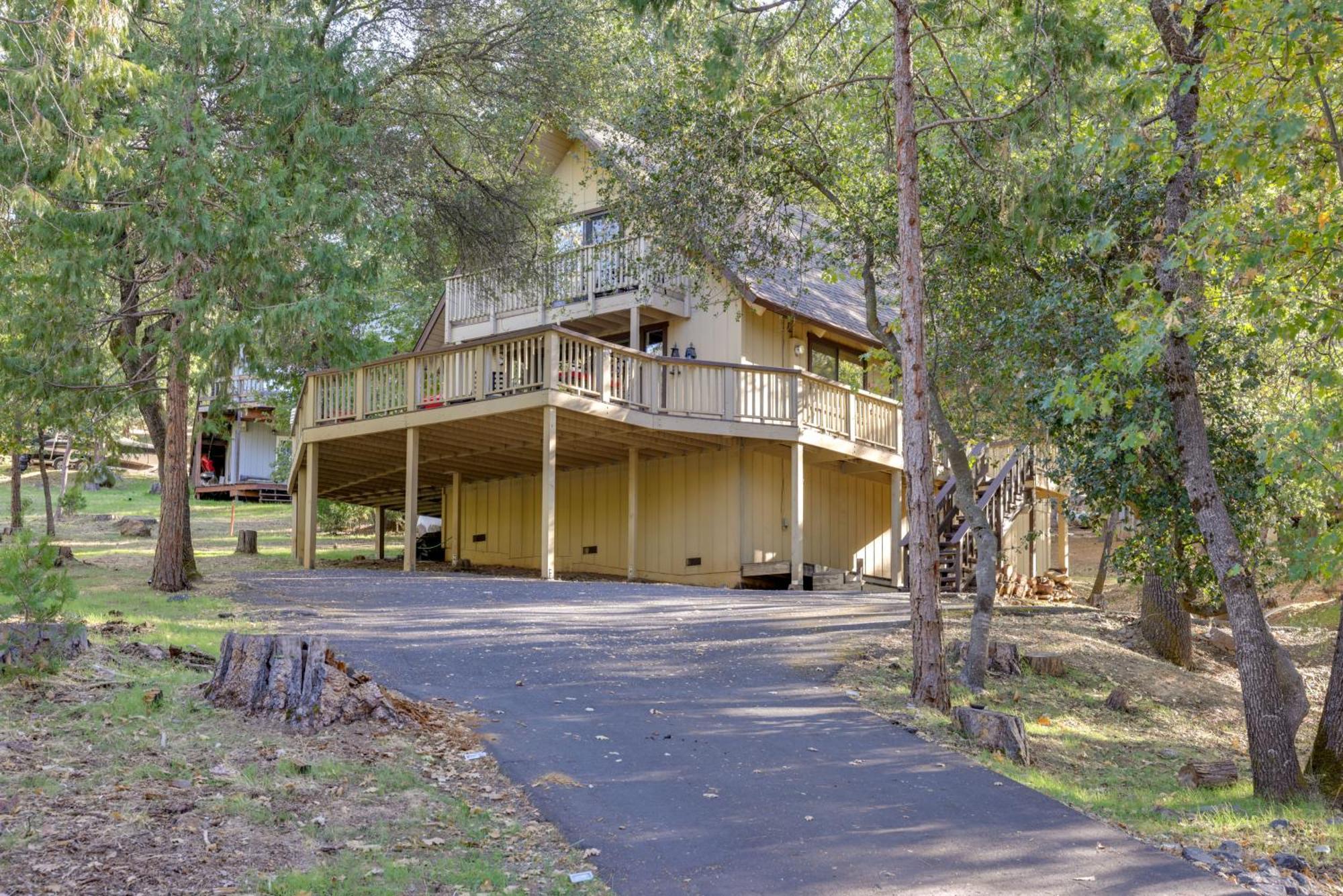 Spacious Groveland Cabin With Wraparound Deck! Extérieur photo
