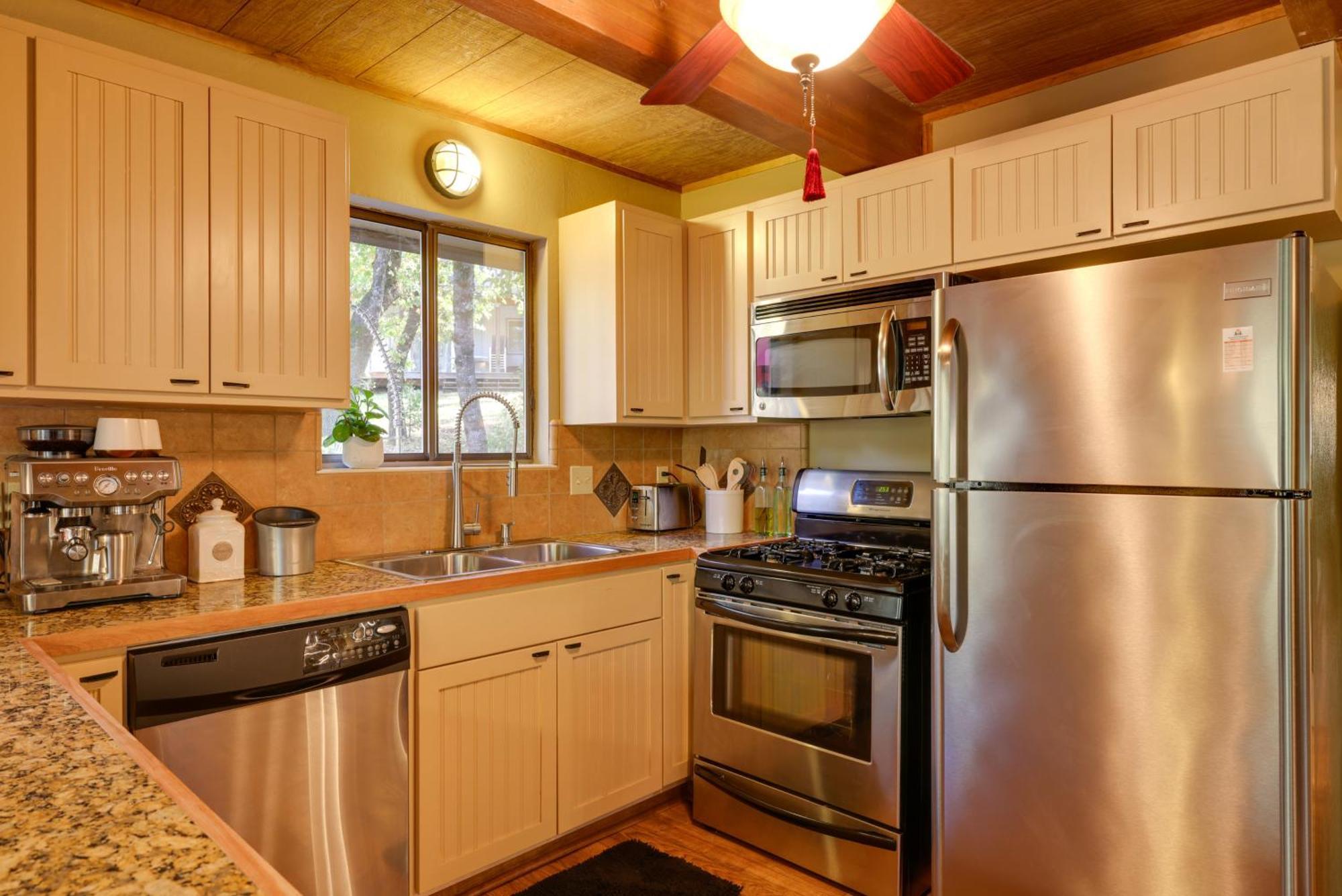 Spacious Groveland Cabin With Wraparound Deck! Extérieur photo